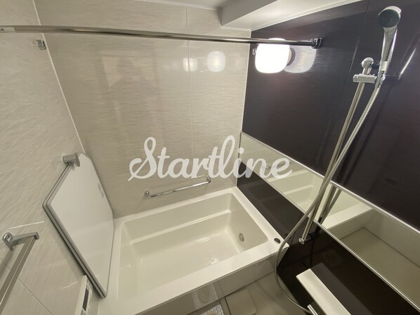 ザ・レジデンス三ノ輪IIの物件内観写真